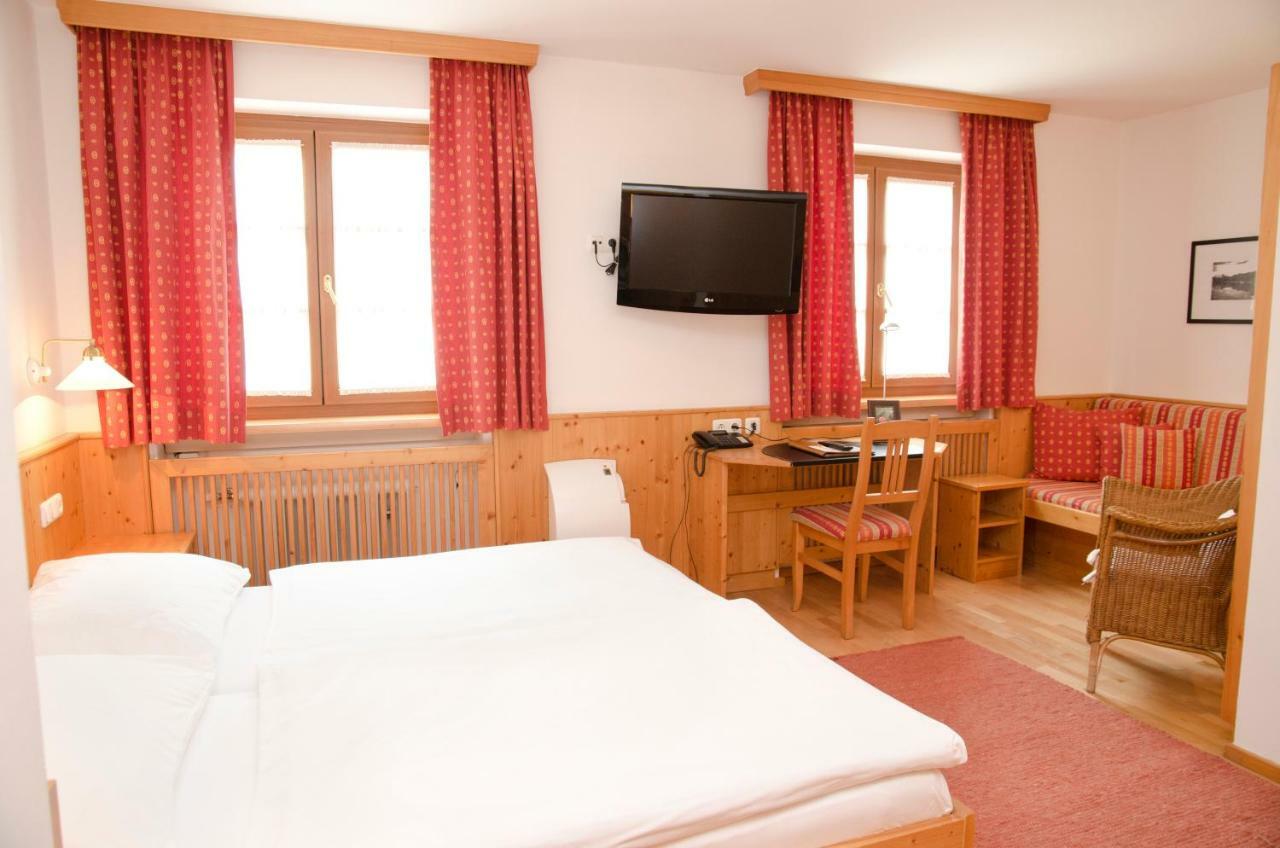 Hotel Gasthof Koenig Kremsmünster Esterno foto