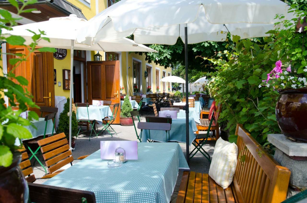 Hotel Gasthof Koenig Kremsmünster Esterno foto